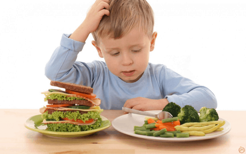 Хранене на деца със затлъстяване и с предразположение към него