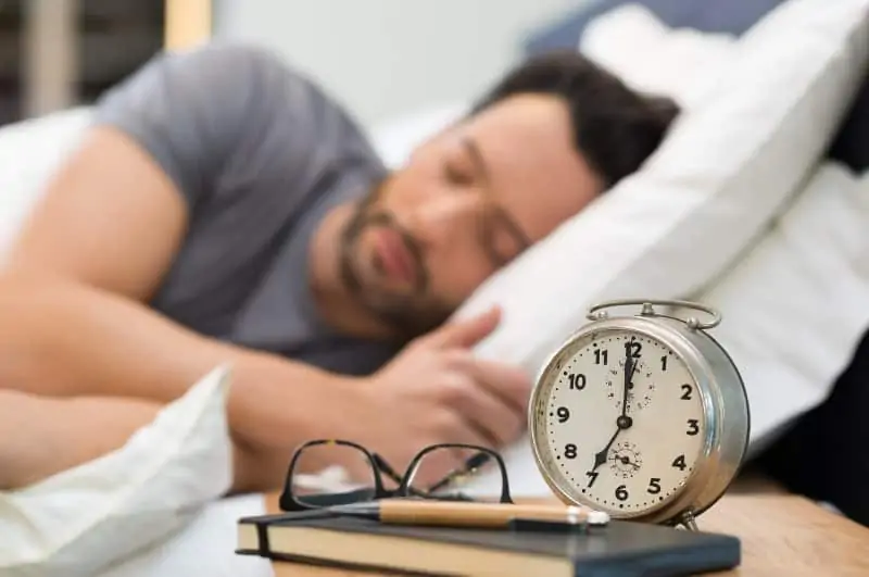 Продължителността на съня повлиява мъжката фертилност
