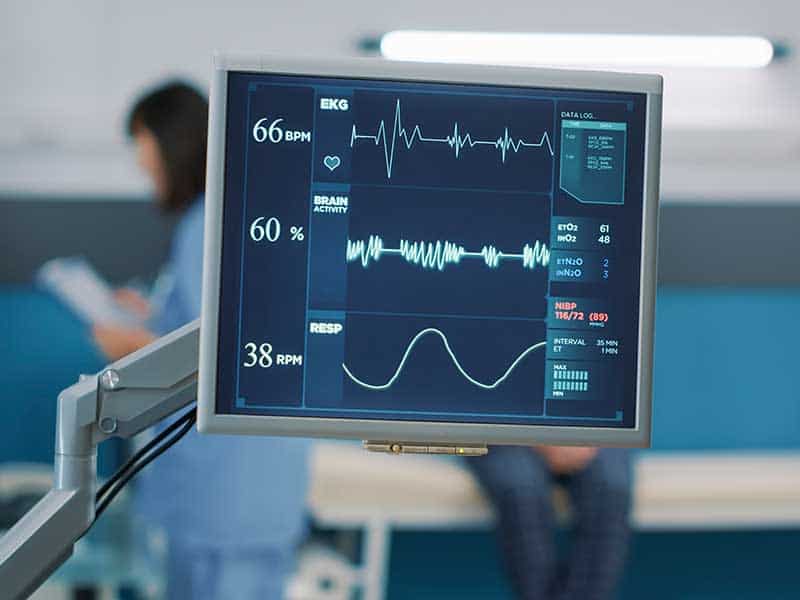 Прогностични фактори за преживяемост при пациенти с постоянна електрокардиостимулация