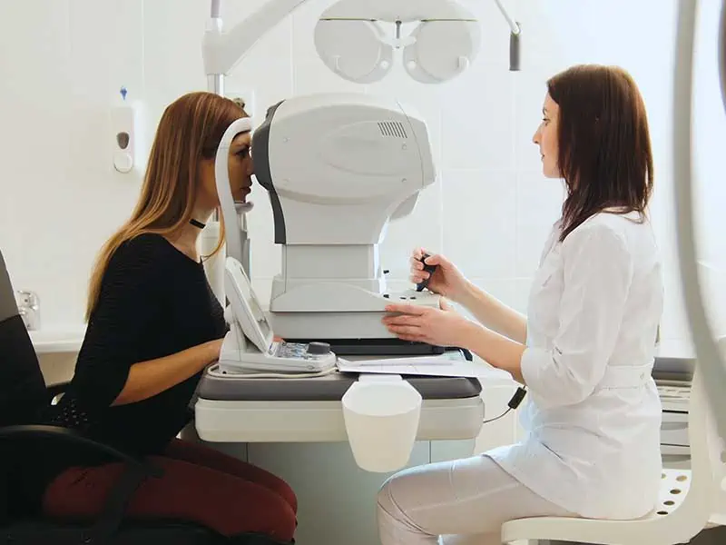 Дигитализацията в офталмологичната практика за подобряване на ефективността на диагностиката и лечението на пациенти със заболявания на макулата