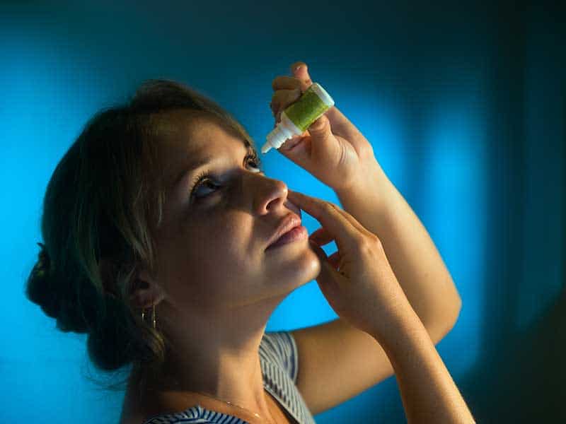 Есенциални мастни киселини – имат ли място в менажирането на синдрома на сухото око?