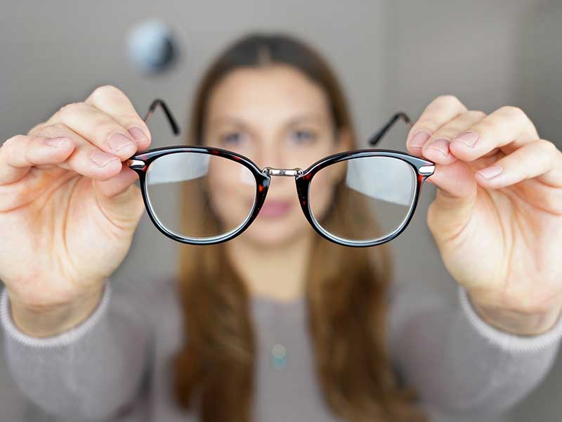 Myopia – risk factors, diagnosis and control of progression