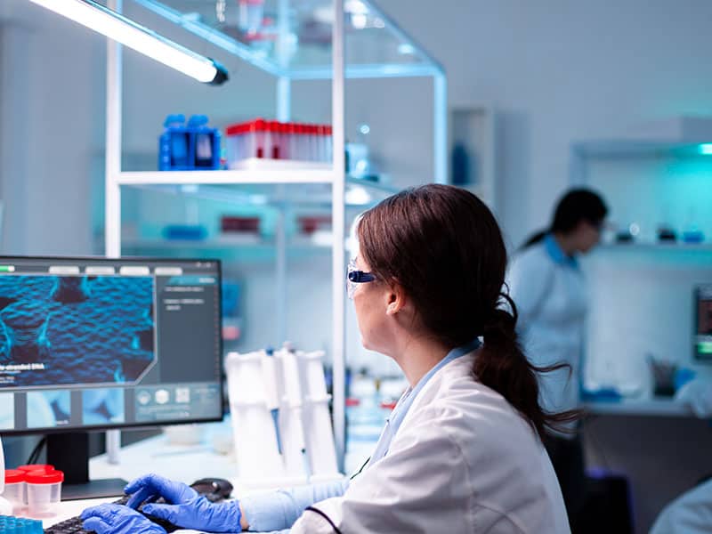 плаща НЗОК на болниците до септември