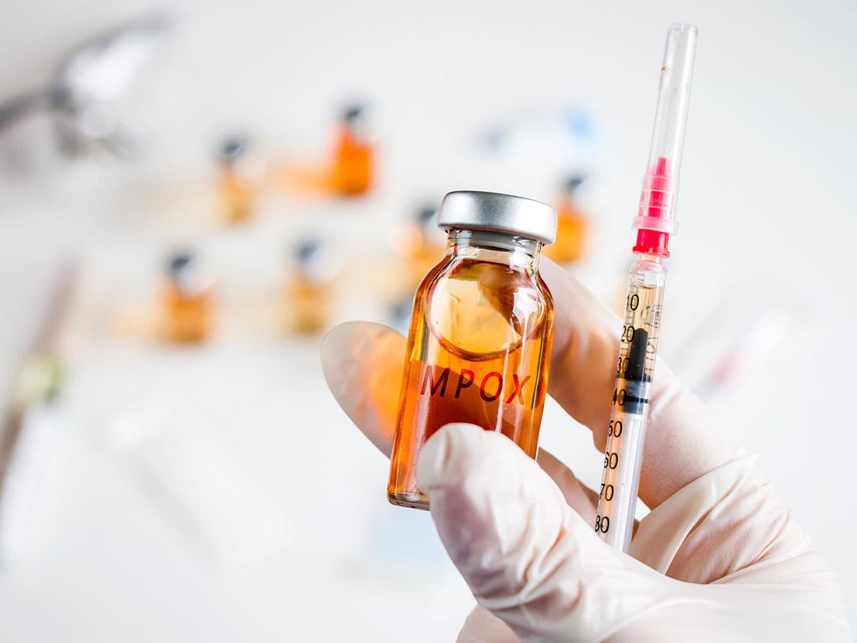 придобити случаи на mpox